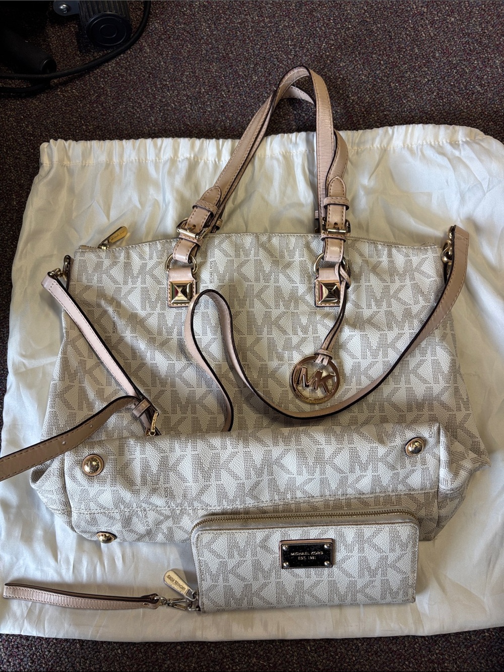 Michael Kors Cream Logo Tote with Matching Wallet